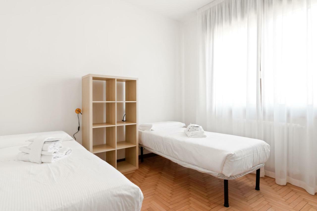 Santa Rita Roomy Apartments Padova Eksteriør billede